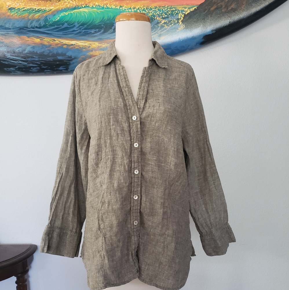 Linen Foxcroft nyc Button Down Shirt - Picture 1 of 15